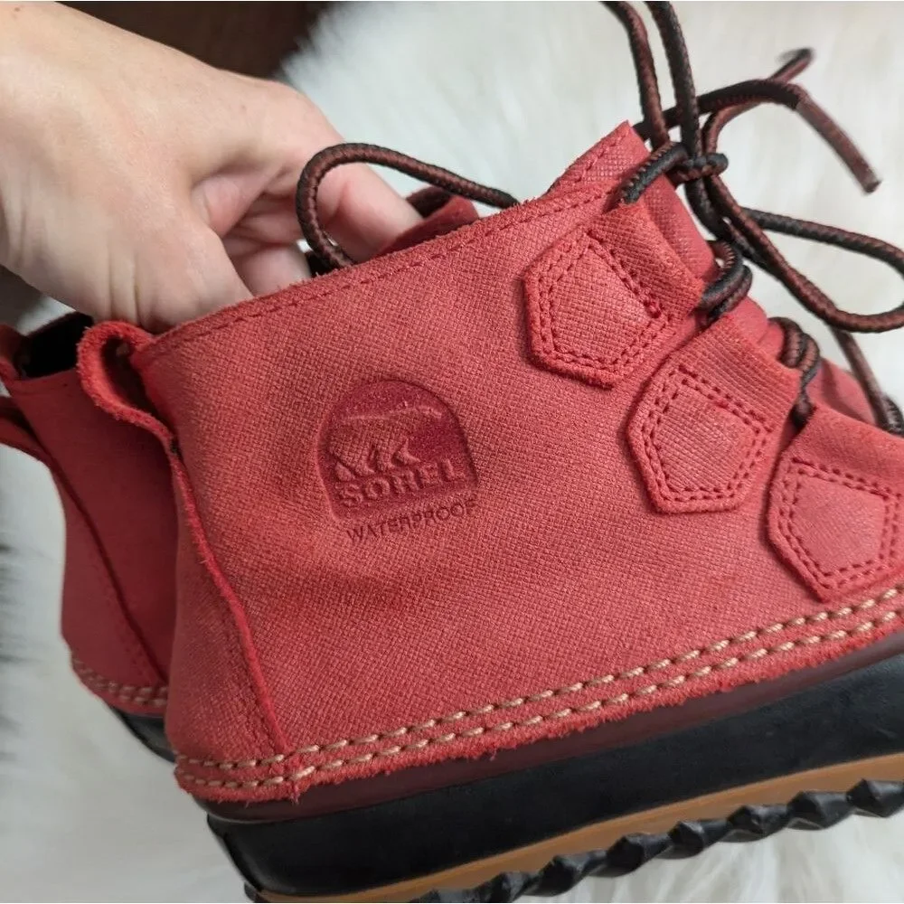 Sorel Woman’s Out N About Red Waterproof Leather Duck Boots NL2339-678 Size 6